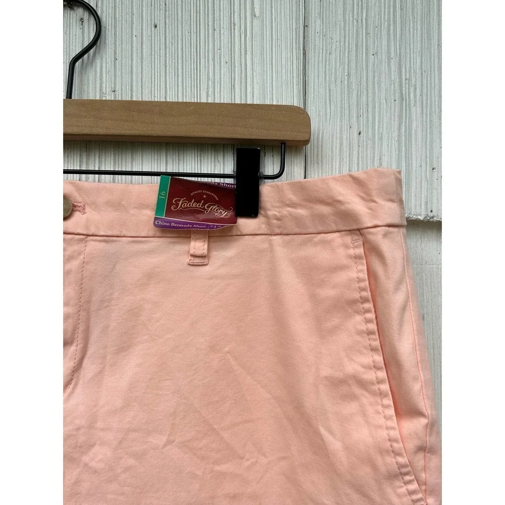 Faded Glory Womens Peach Chino Bermuda Shorts Size 16‎ Cuffed Casual Everyday
